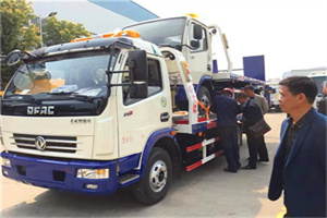 宣化汽车道路救援拖车价格